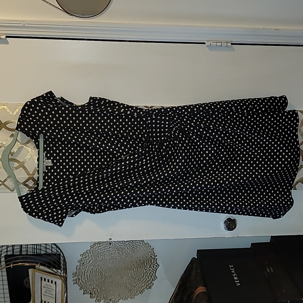 Black & White Pokadot Wrap Dress - Picture 6 of 6